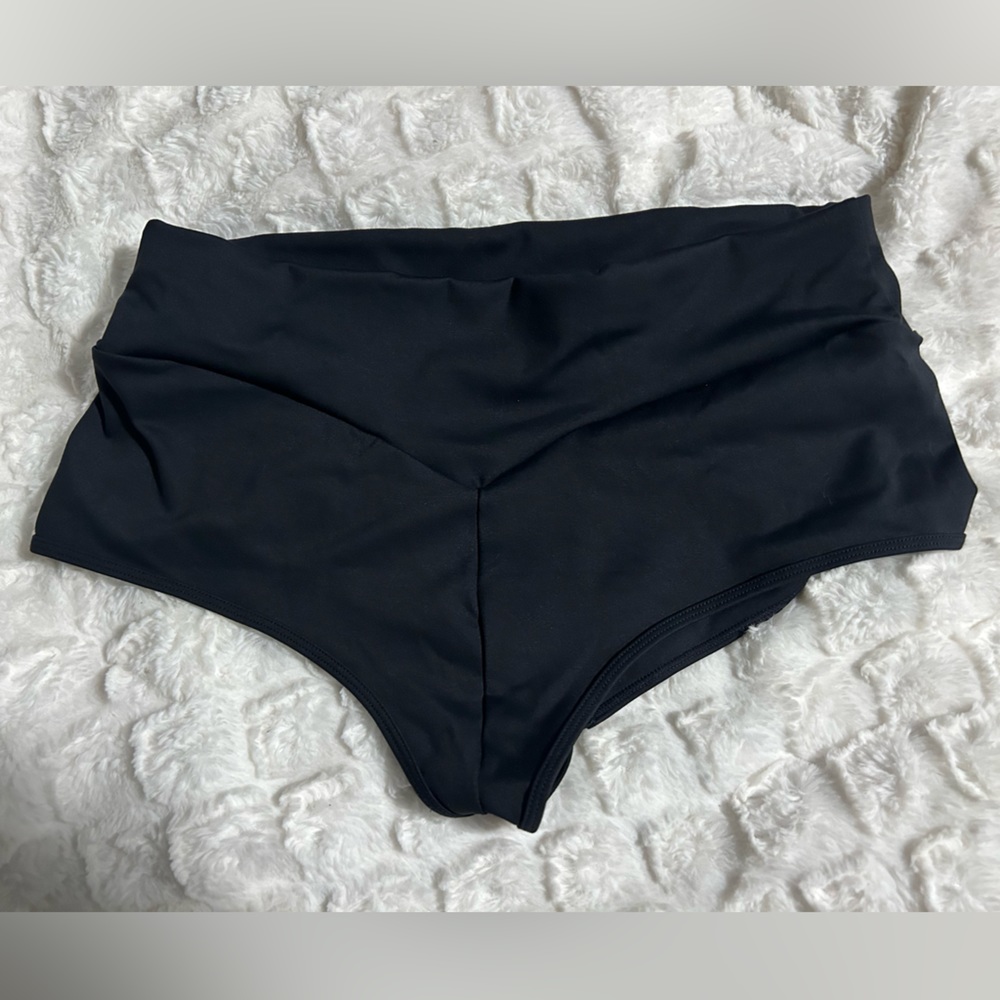 High waisted bottoms